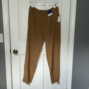 High-Waisted Billie Straight Ankle Trouser